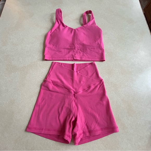 OFFLINE Real Me High Waisted Crossover Bike Short Tank Top Set Small - Picture 2 of 12